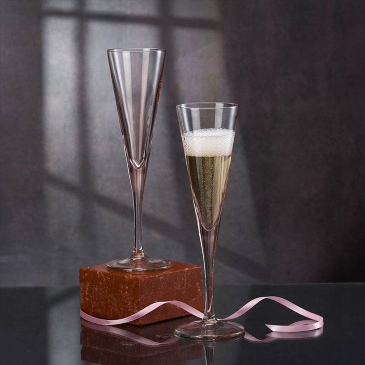 Melbify Aviary Wine Glasses | Set of 2 | 200 ml | Wide Mouth | Luxury | Crystal Wine Glass Set | Luxury Wine Glasses | Fancy Wine Glass Set | Gift Pack